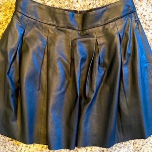 Banana Republic black leather skirt